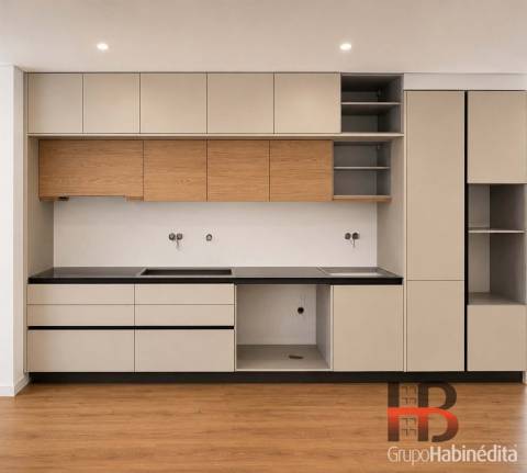 Apartamento T3 Venda em Gondomar (São Cosme), Valbom e Jovim,Gondomar