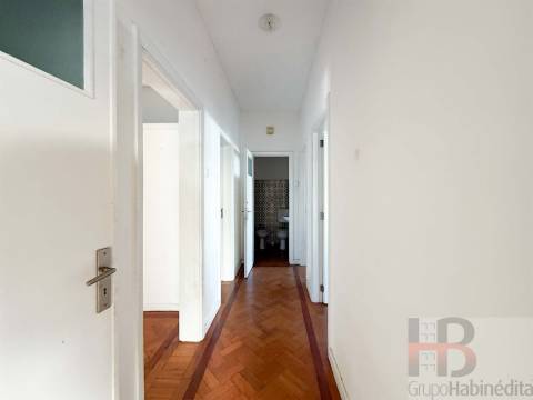 Apartamento T3 Venda em Ramalde,Porto