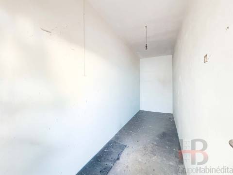 Apartamento T3 Venda em Ramalde,Porto