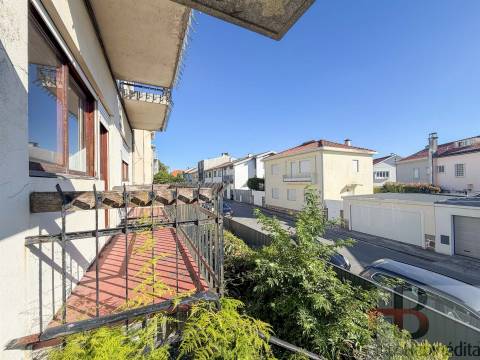 Apartamento T3 Venda em Ramalde,Porto