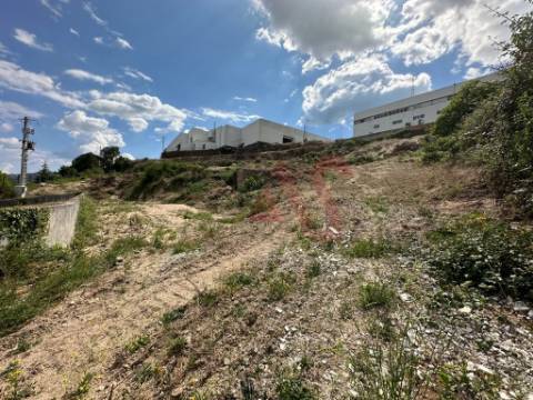 Terreno para construção Industrial com 5.685 m2 em Infias, Vizela