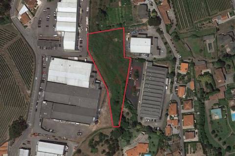 Terreno para construção Industrial com 5.685 m2 em Infias, Vizela