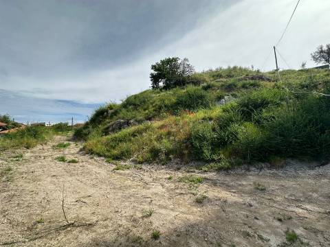 Terreno para construção com 6.652 m2 em São Miguel, Vizela