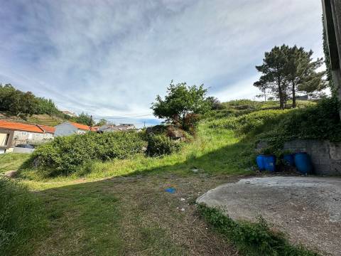 Terreno para construção com 6.652 m2 em São Miguel, Vizela