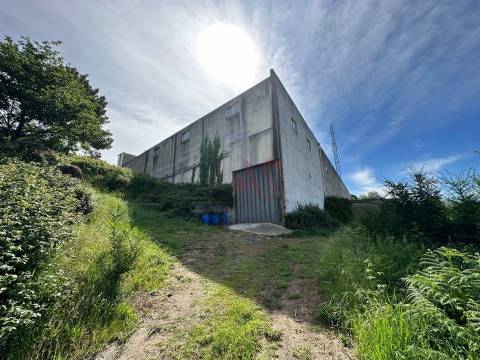 Terreno para construção com 6.652 m2 em São Miguel, Vizela