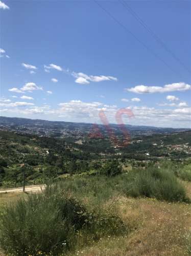 Quinta com Capela com 39.018,00m2&#8203;&#8203;&#8203;&#8203;&#8203;&#8203;&#8203; em Telhe, Soalhães, Marco de Canaveses.