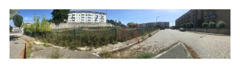 Loteamento com 1.277m2 em Campanhã, Porto