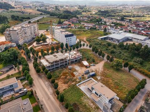 Loja com 209 m2 no Empreendimento