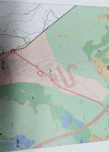 Terreno para construção com 2.374 m2 em Revinhade, Felgueiras