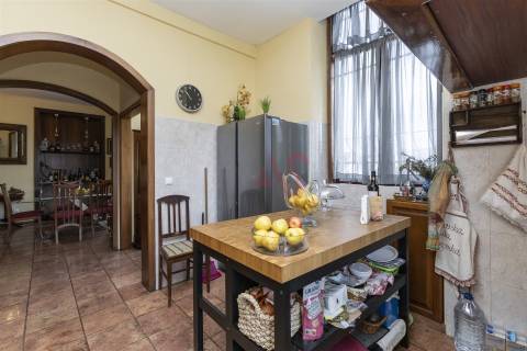 Moradia de Charme T7 na Freguesia de Bairro, Concelho de Vila Nova de Famalicão