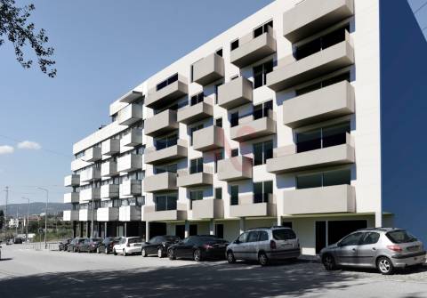 Apartamento T3+1 no Empreendimento