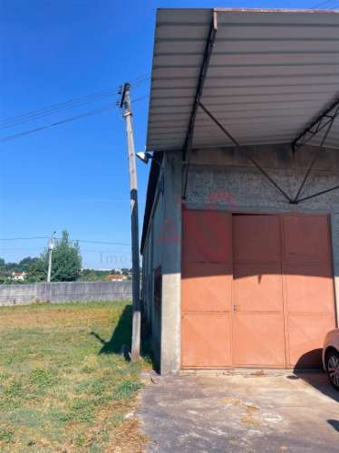 Armazém de 250 m² em Lordelo, Guimarães