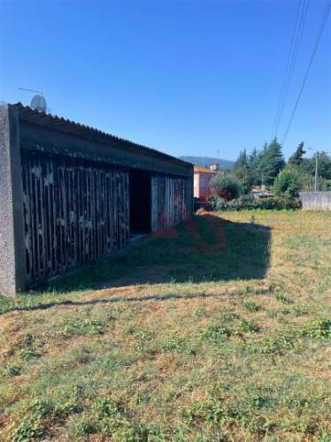 Armazém de 250 m² em Lordelo, Guimarães