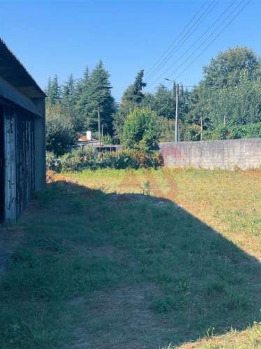 Armazém de 250 m² em Lordelo, Guimarães