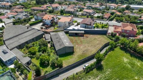 Armazém de 250 m² em Lordelo, Guimarães