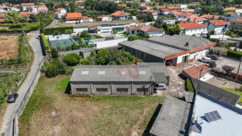 Armazém de 250 m² em Lordelo, Guimarães