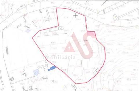 Terreno para construção com 5.680m2 em Pedrouços, Maia