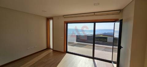 Apartamento T2 NOVO na 1ª linha de Mar em Vila do Conde