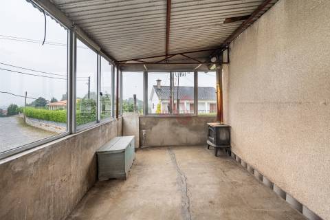 Moradia T6 em Arosa, Guimarães