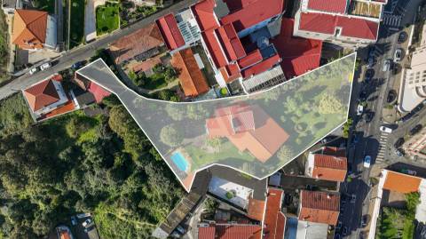 Moradia T5 de LUXO com Piscina e Jardim para Arrendamento no centro de Vizela