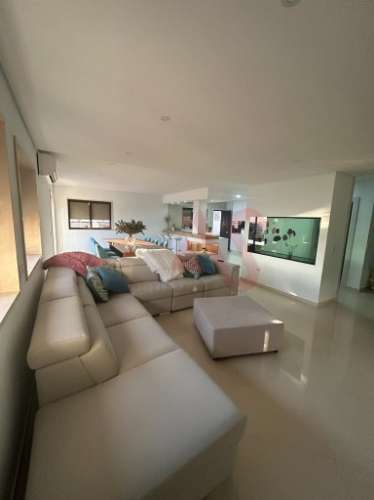 Moradia T4 no centro de Lousada