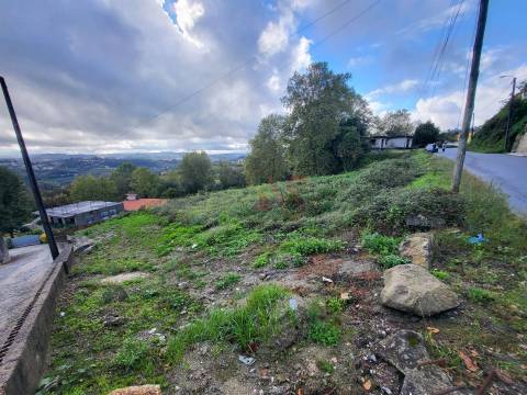 Terreno para construção com 2.850 m² em Lagares, Felgueiras