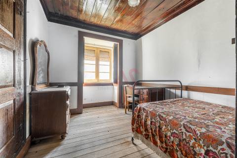 Quintinha Histórica com 27.397 m², em Guimarães