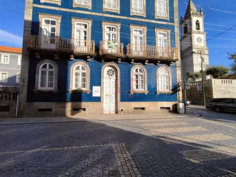 Sala Mítica e de Charme para Arrendar - Cidade de Vizela