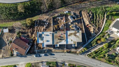 Moradia T3 de Gaveto em construção em Antime, Fafe