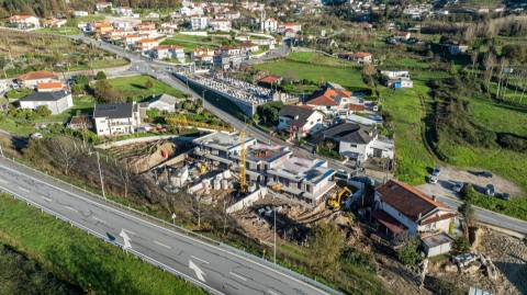 Moradia T3 de Gaveto em construção em Antime, Fafe