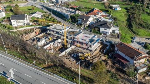 Moradia T3 em Banda em construção em Antime, Fafe