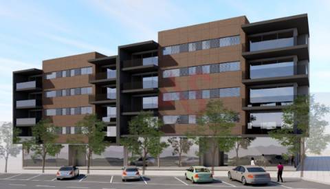 Loja em construção com 148 m2 no centro de Lousada