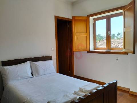 Casa do Loureiro em Paradança, Mondim de Basto