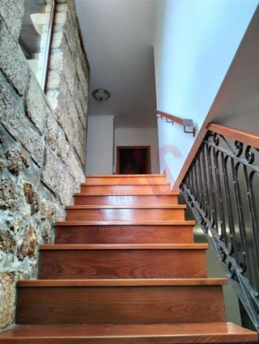 Casa do Loureiro em Paradança, Mondim de Basto