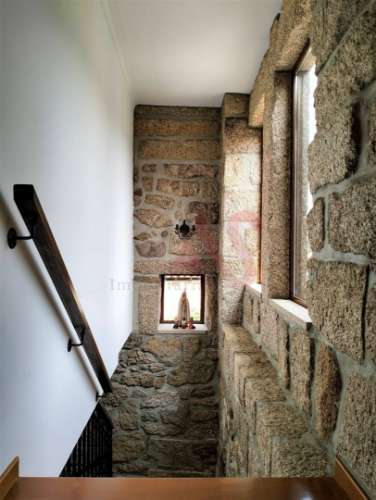 Casa do Loureiro em Paradança, Mondim de Basto