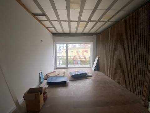 Apartamento T2 no Centro de Freamunde, Paços de Ferreira