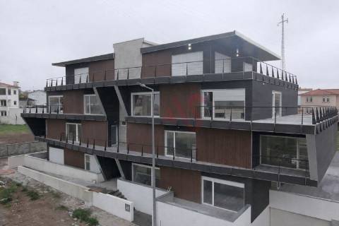 Apartamento T2 no Centro de Freamunde, Paços de Ferreira