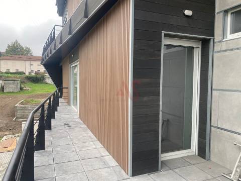 Apartamento T2 no Centro de Freamunde, Paços de Ferreira