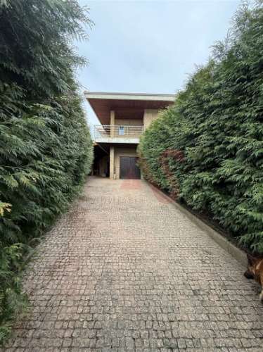 Edifício para Comércio e Habitação em Vila Cova da Lixa, Felgueiras