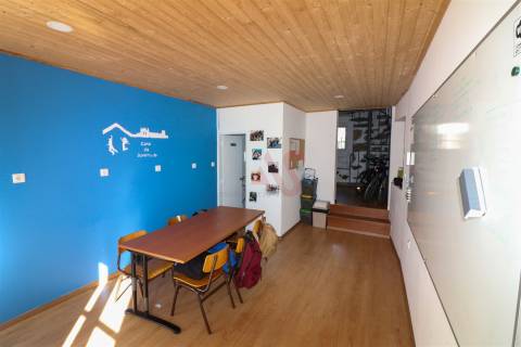 Prédio para remodelar ALTA TAXA DE RENTABILIDADE no centro histórico de Guimarães