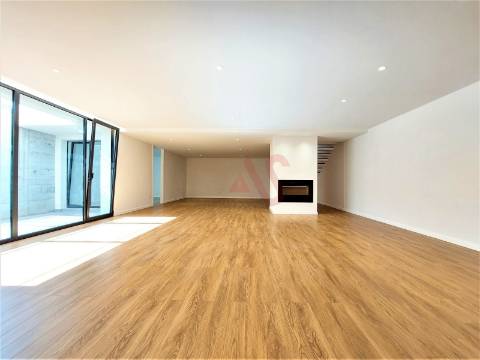 Moradia T3 em Palmeira, Braga