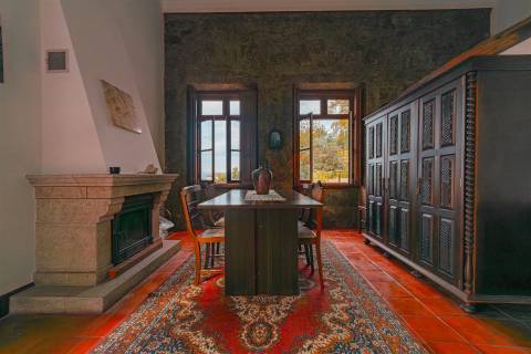 Exclusiva Propriedade Histórica na Encosta do Bom Jesus – Braga