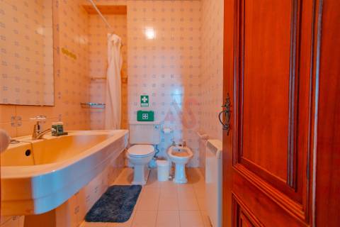 Exclusiva Propriedade Histórica na Encosta do Bom Jesus – Braga