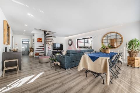 Moradia T3 Térrea Seminova no Centro de Vila Verde