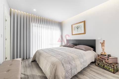 Moradia T3 Térrea Seminova no Centro de Vila Verde