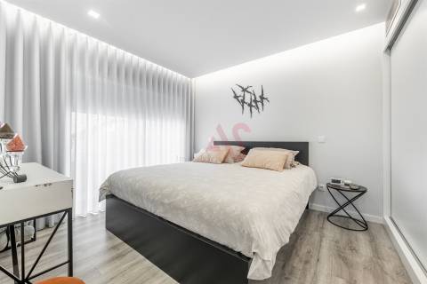 Moradia T3 Térrea Seminova no Centro de Vila Verde