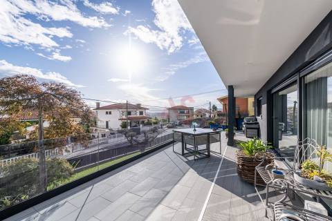 Moradia T3 Térrea Seminova no Centro de Vila Verde