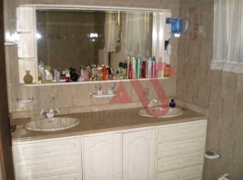 Moradia T3  com 3 quartos, Varanda, Lareira, em Vila Verde, Alijó