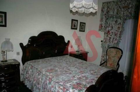 Moradia T3  com 3 quartos, Varanda, Lareira, em Vila Verde, Alijó