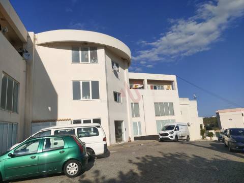 Apartamento T1 a poucos minutos da PRAIA , em Albufeira